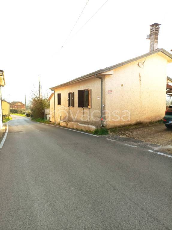 casa indipendente in vendita a Ripi