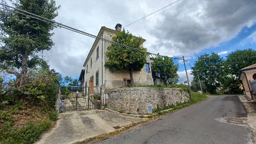 casa semindipendente in vendita a Ripi