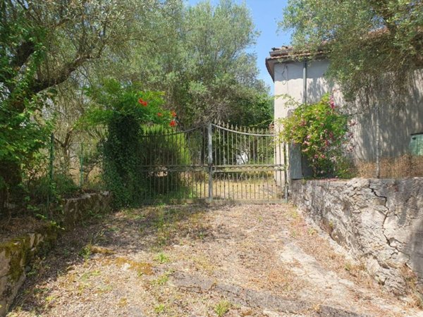 casa indipendente in vendita a Ripi