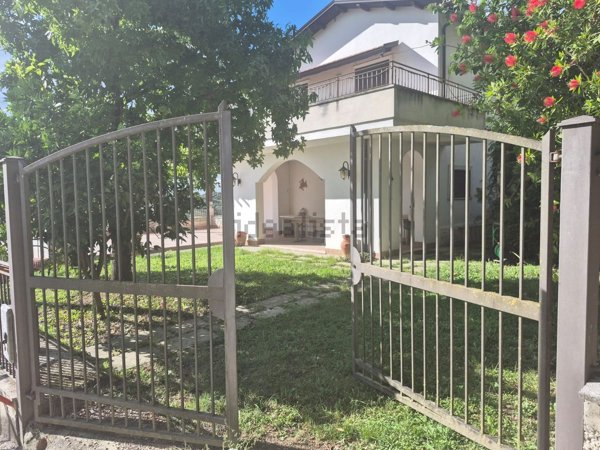 quadrivano in vendita a Ripi