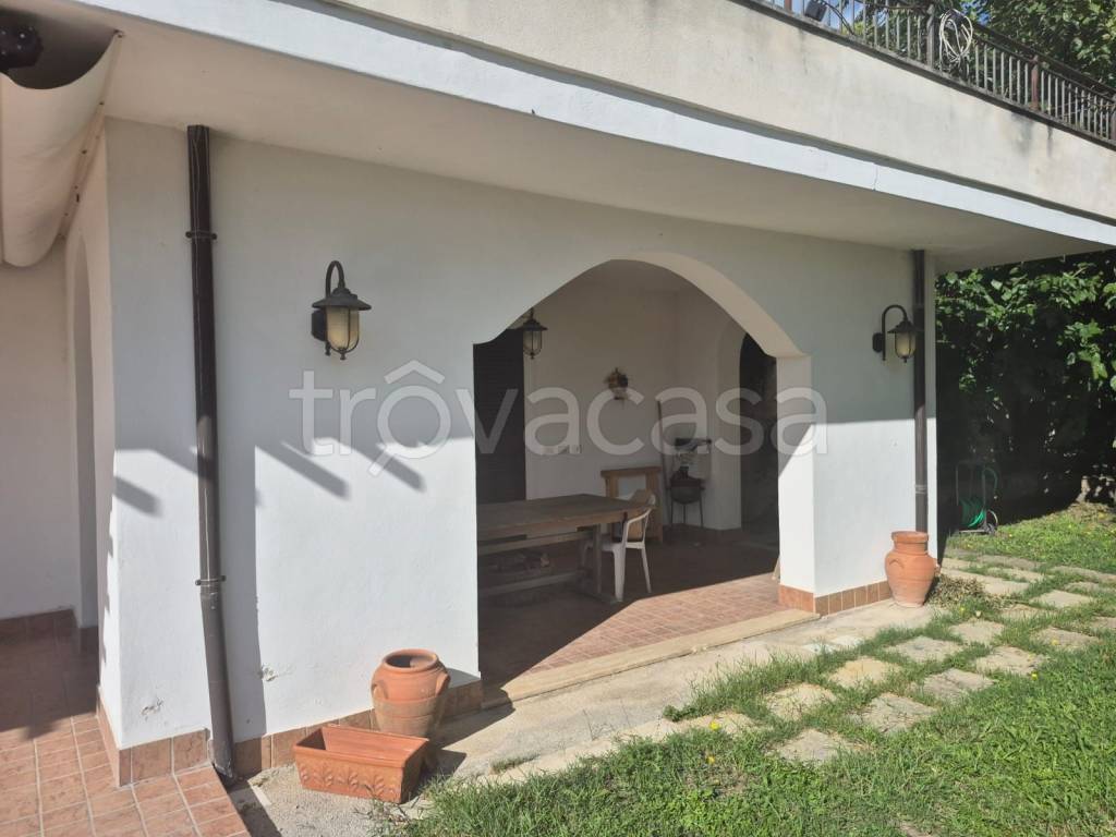 casa indipendente in vendita a Ripi