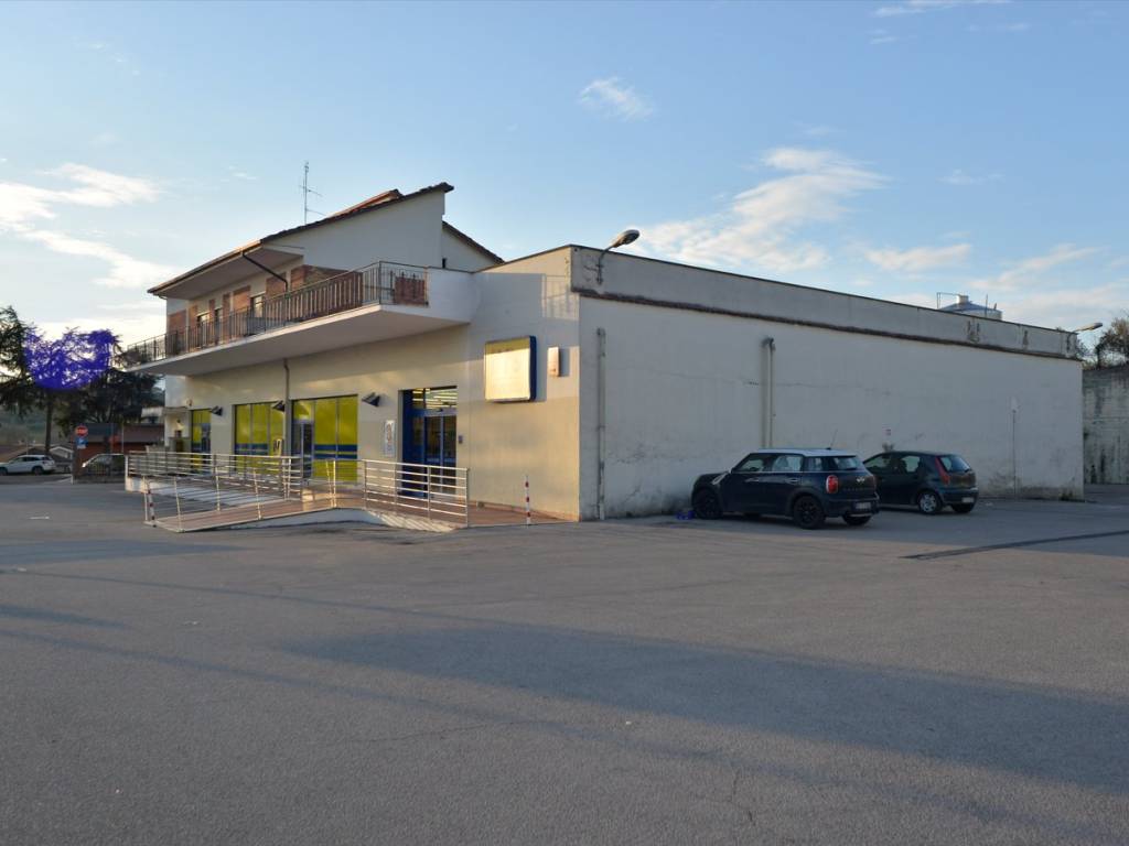 intera palazzina in vendita a Ripi