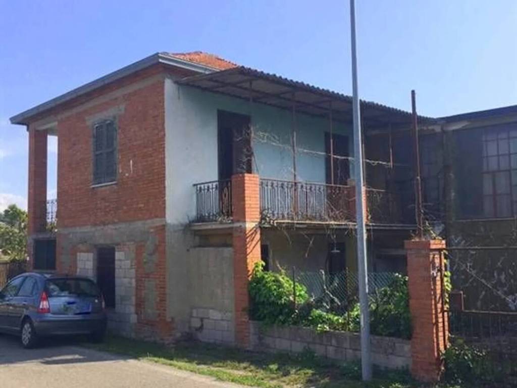 casa indipendente in vendita a Ripi
