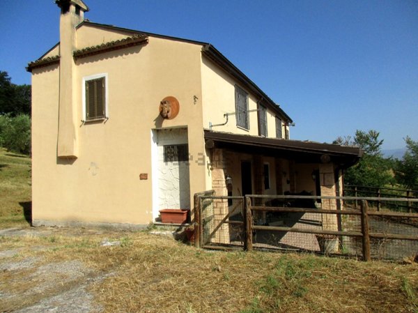 casa indipendente in vendita a Ripi