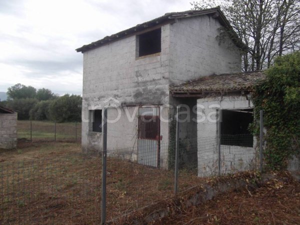 casa indipendente in vendita a Ripi