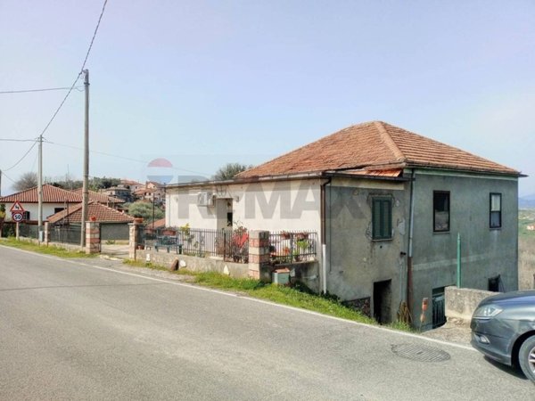 casa indipendente in vendita a Ripi