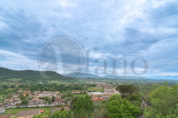 casa indipendente in vendita a Rocca d'Arce