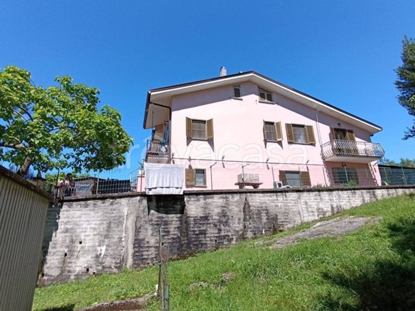 casa indipendente in vendita a Rocca d'Arce
