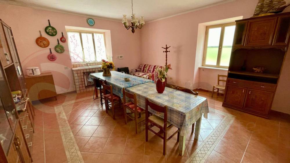 casa indipendente in vendita a Roccasecca