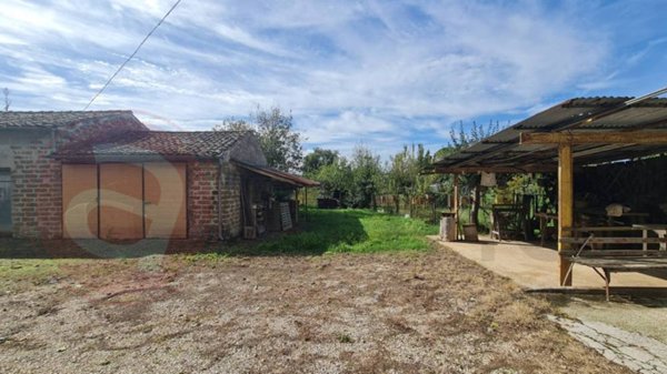 casa indipendente in vendita a Roccasecca in zona Caprile