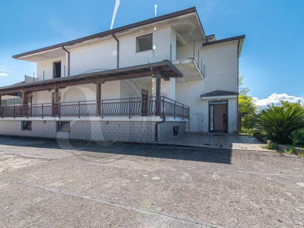 casa indipendente in vendita a Roccasecca