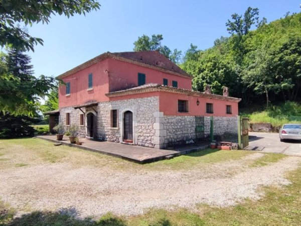 casa indipendente in vendita a Roccasecca