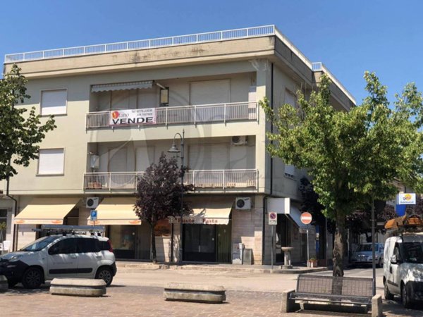 appartamento in vendita a Roccasecca in zona Stazione