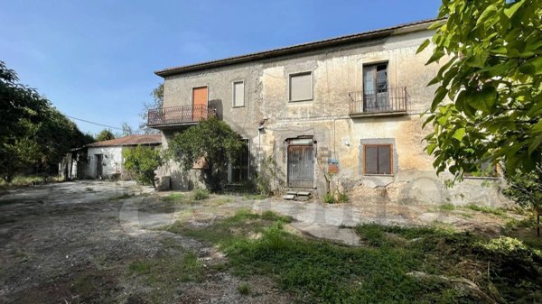 casa indipendente in vendita a Roccasecca