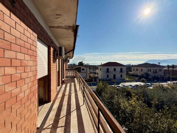 appartamento in vendita a Roccasecca in zona Stazione