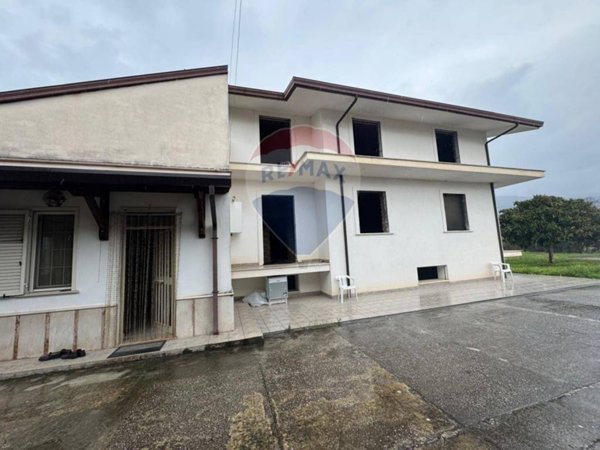 casa indipendente in vendita a Roccasecca