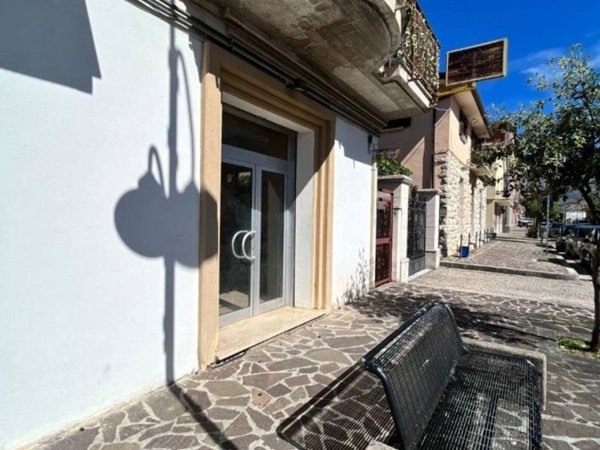 negozio in vendita a Roccasecca in zona Stazione