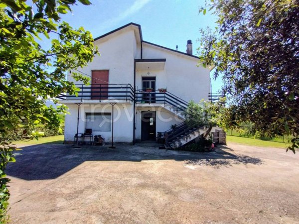 casa indipendente in vendita a Roccasecca