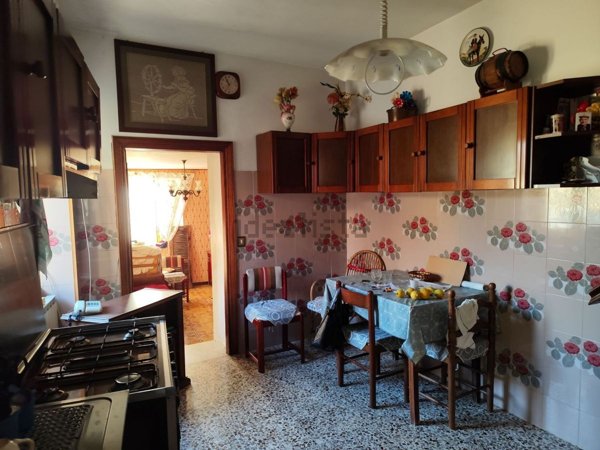casa semindipendente in vendita a Roccasecca in zona Caprile