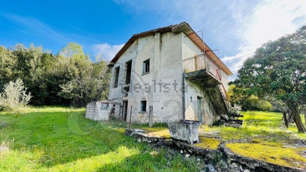 casa indipendente in vendita a Roccasecca