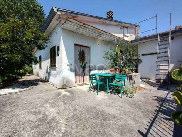 casa indipendente in vendita a Roccasecca