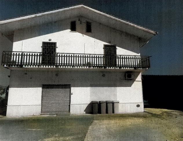 pentavano in vendita a Roccasecca in zona Stazione