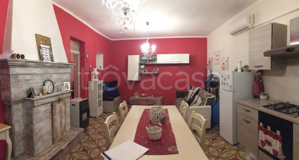 casa indipendente in vendita a Roccasecca