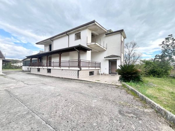 casa indipendente in vendita a Roccasecca