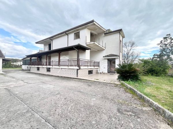 casa indipendente in vendita a Roccasecca