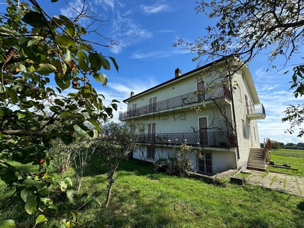 casa indipendente in vendita a Roccasecca