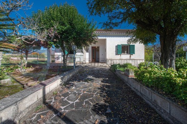 casa indipendente in vendita a Roccasecca