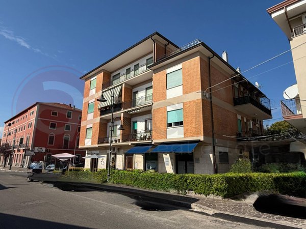 appartamento in vendita a Roccasecca in zona Stazione