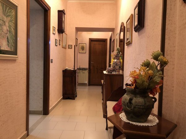 appartamento in vendita a Roccasecca in zona Castello
