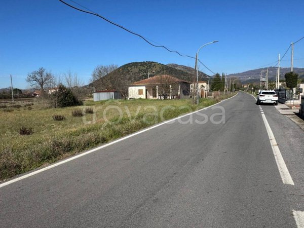 terreno in vendita a Roccasecca in zona Stazione