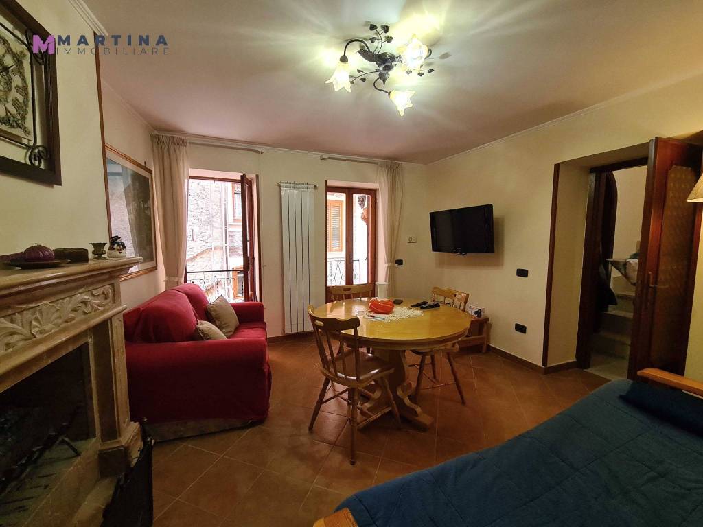 casa indipendente in vendita a San Donato Val di Comino