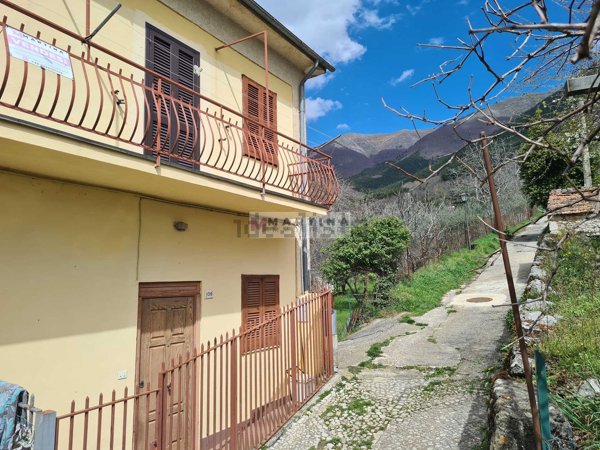 appartamento in vendita a San Donato Val di Comino