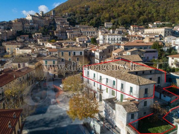 casa indipendente in vendita a San Donato Val di Comino