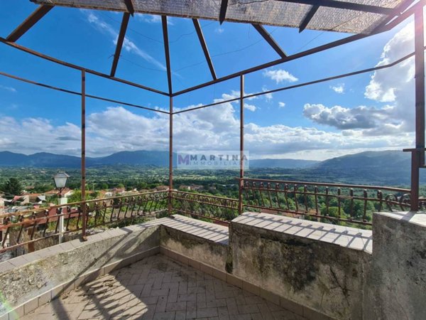 casa indipendente in vendita a San Donato Val di Comino
