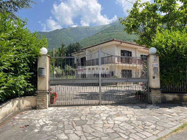 casa indipendente in vendita a San Donato Val di Comino