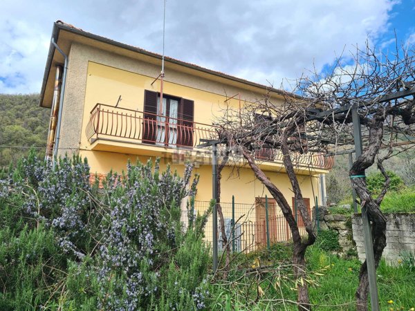 appartamento in vendita a San Donato Val di Comino