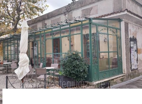 locale commerciale in vendita a San Donato Val di Comino