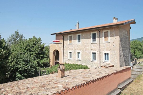 casa indipendente in vendita a San Donato Val di Comino
