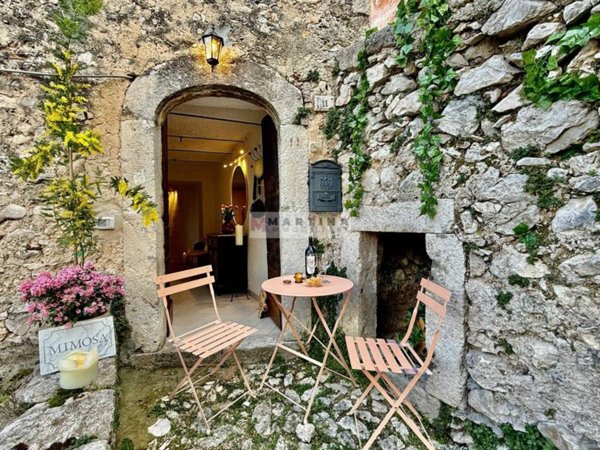 appartamento in vendita a San Donato Val di Comino