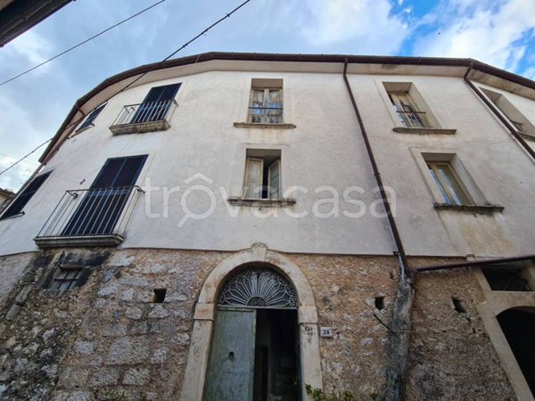 casa indipendente in vendita a San Donato Val di Comino