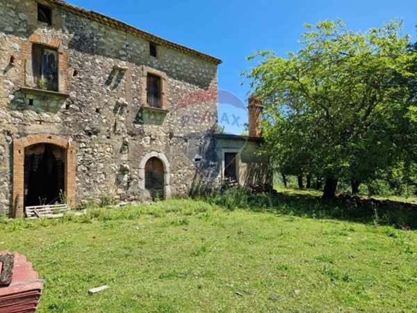 terreno agricolo in vendita a San Giorgio a Liri
