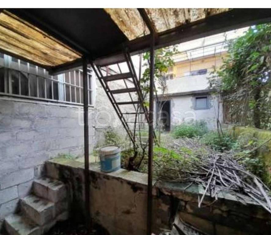 negozio in vendita a San Giorgio a Liri