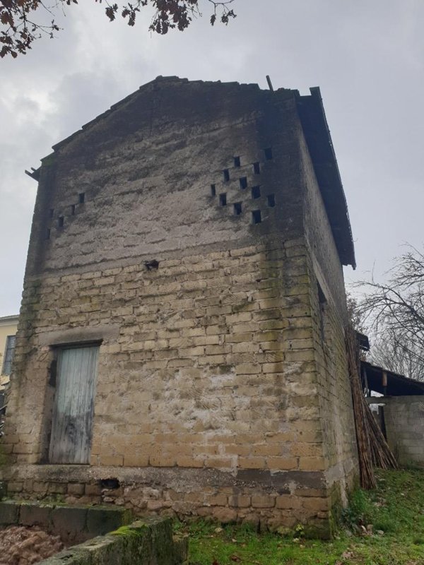 casa indipendente in vendita a San Giorgio a Liri in zona Torricelli