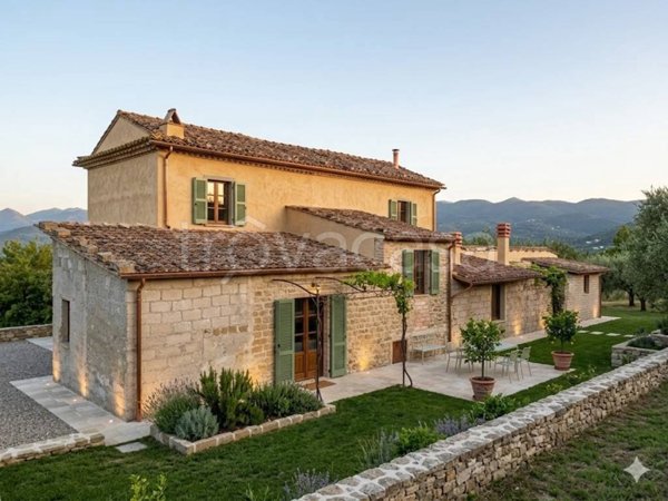 trivano in vendita a San Giovanni Incarico