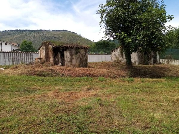 casa indipendente in vendita a San Giovanni Incarico