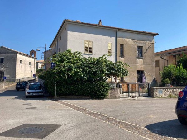 appartamento in vendita a Sant'Ambrogio sul Garigliano